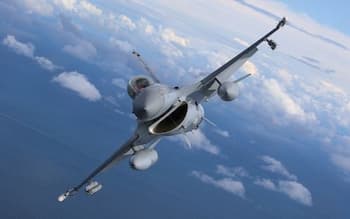 USA Prepares to Usher Ukrainian Fighter Pilots into F-16 Era