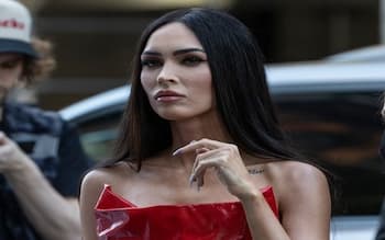 Megan Fox pushed while bodyguard confronts alleged Machine Gun Kelly attacker